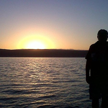 Walking On Water Guest House Langebaan Esterno foto